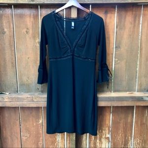 Laundry Shelli Siegel Long Bell Sleeve Lace Dress